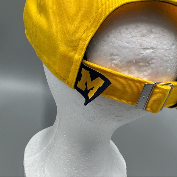 Jordan University Of Michigan Wolveriens On-Field Club Cap Adjustable Hat. Youth - Picture 7 of 14